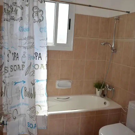 Chloraka Sunset View Vilă