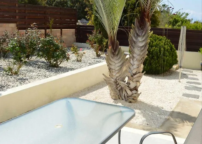 Chloraka Sunset View * Klorakas